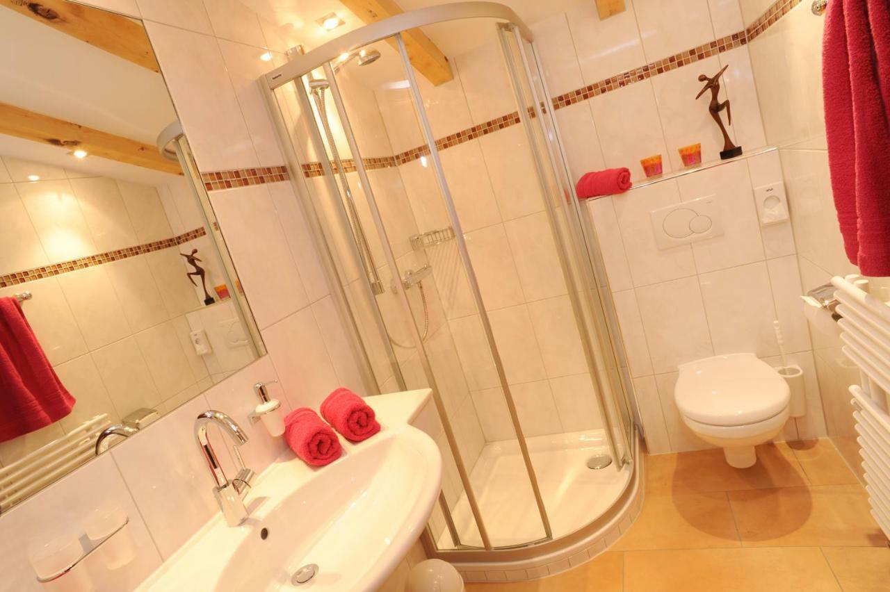 Appartment Valnova / Barga พาร์เตอเนน ภายนอก รูปภาพ