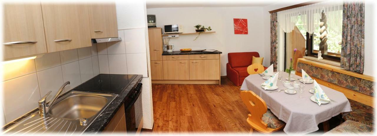 Appartment Valnova / Barga พาร์เตอเนน ภายนอก รูปภาพ